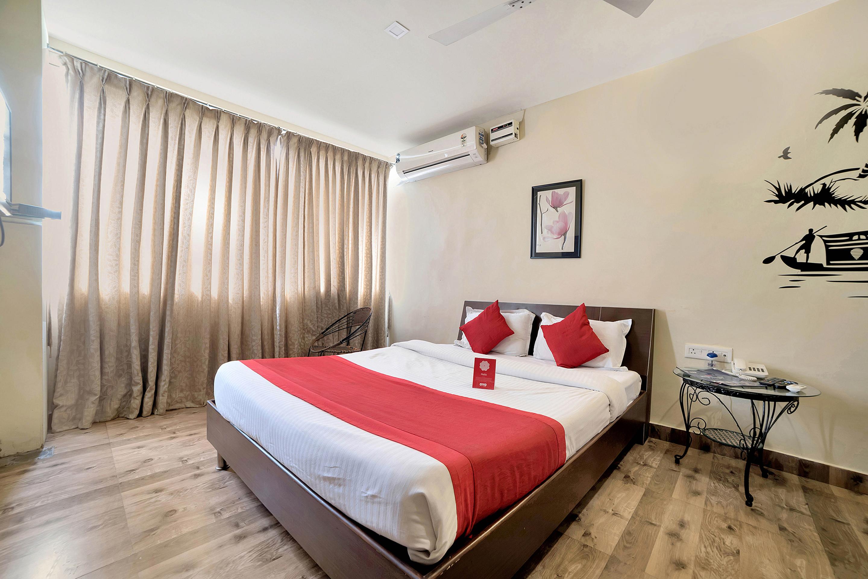 Oyo 674 Apartment Hotel Manar Luxury Suites Hyderabad Exterior photo