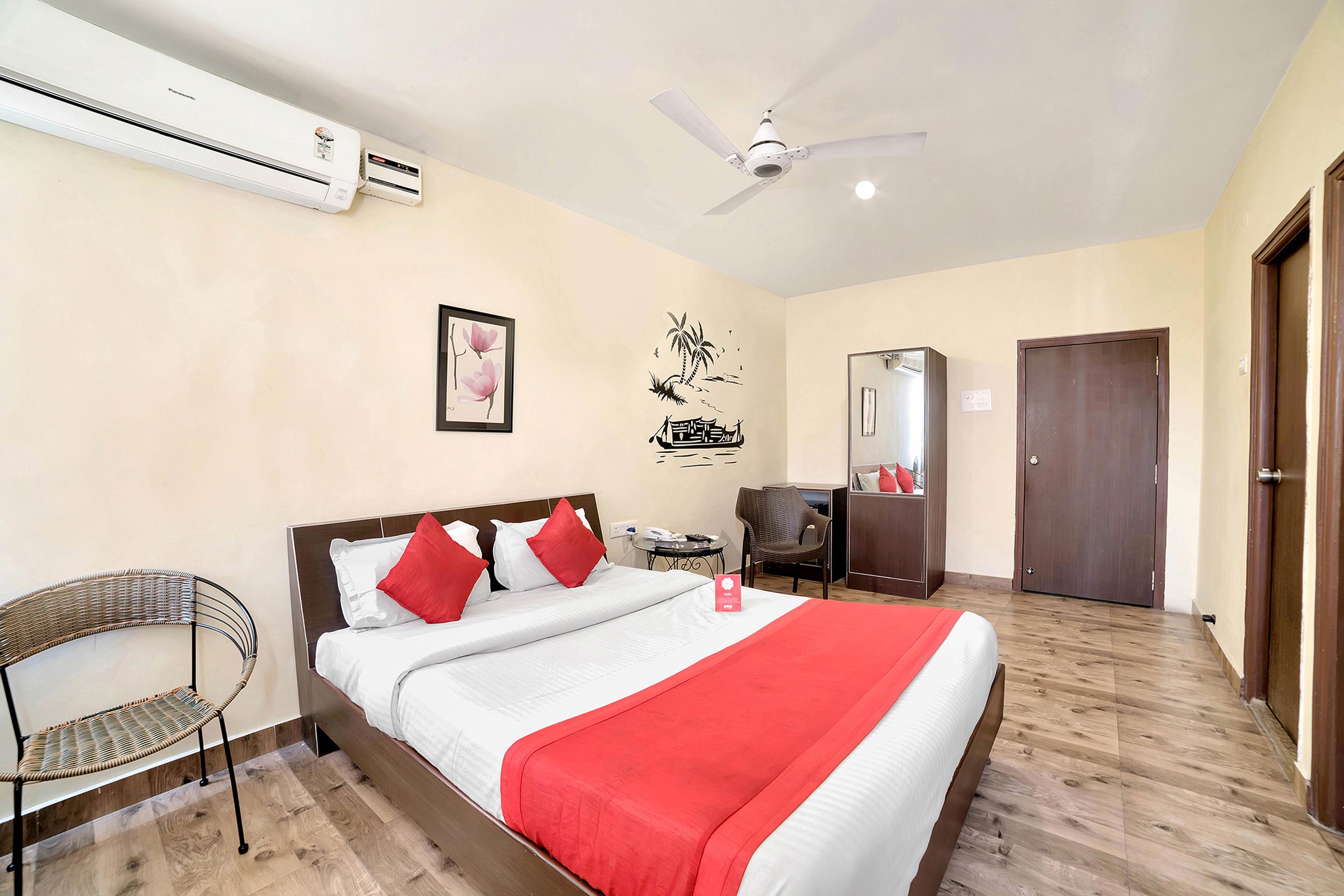 Oyo 674 Apartment Hotel Manar Luxury Suites Hyderabad Exterior photo